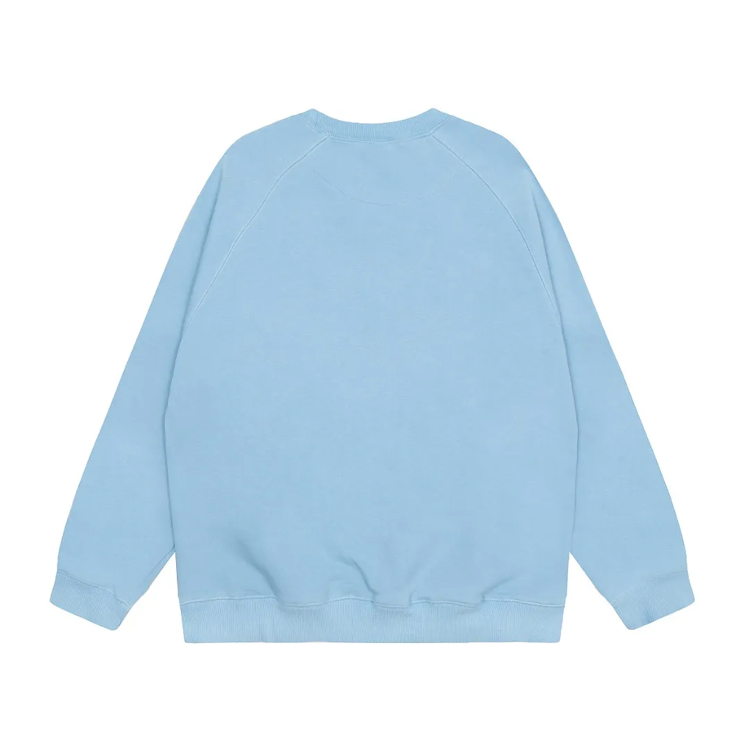 VIVI07# "Exclusive hot style" vivienne west wood West Queen Vivienne Saturn classic small label round neck sweatshirt, the top hot style in 2024, no need to say more, just open the details directly YB mold opening, correct overlock neckline details ⚠️The authentic product is the overlock threaded collar, there is no collar strip. Our family only makes the right version, and we are careful to ensure that the first release of the Queen Mother on the whole network is accurate. The full series of correct accessories, every detail is completely restored Straight up to full Size: XS-L
